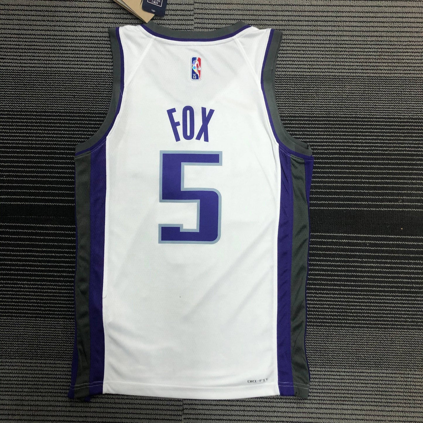 Sacramento Kings Association Edition Diamante 75th Jersey