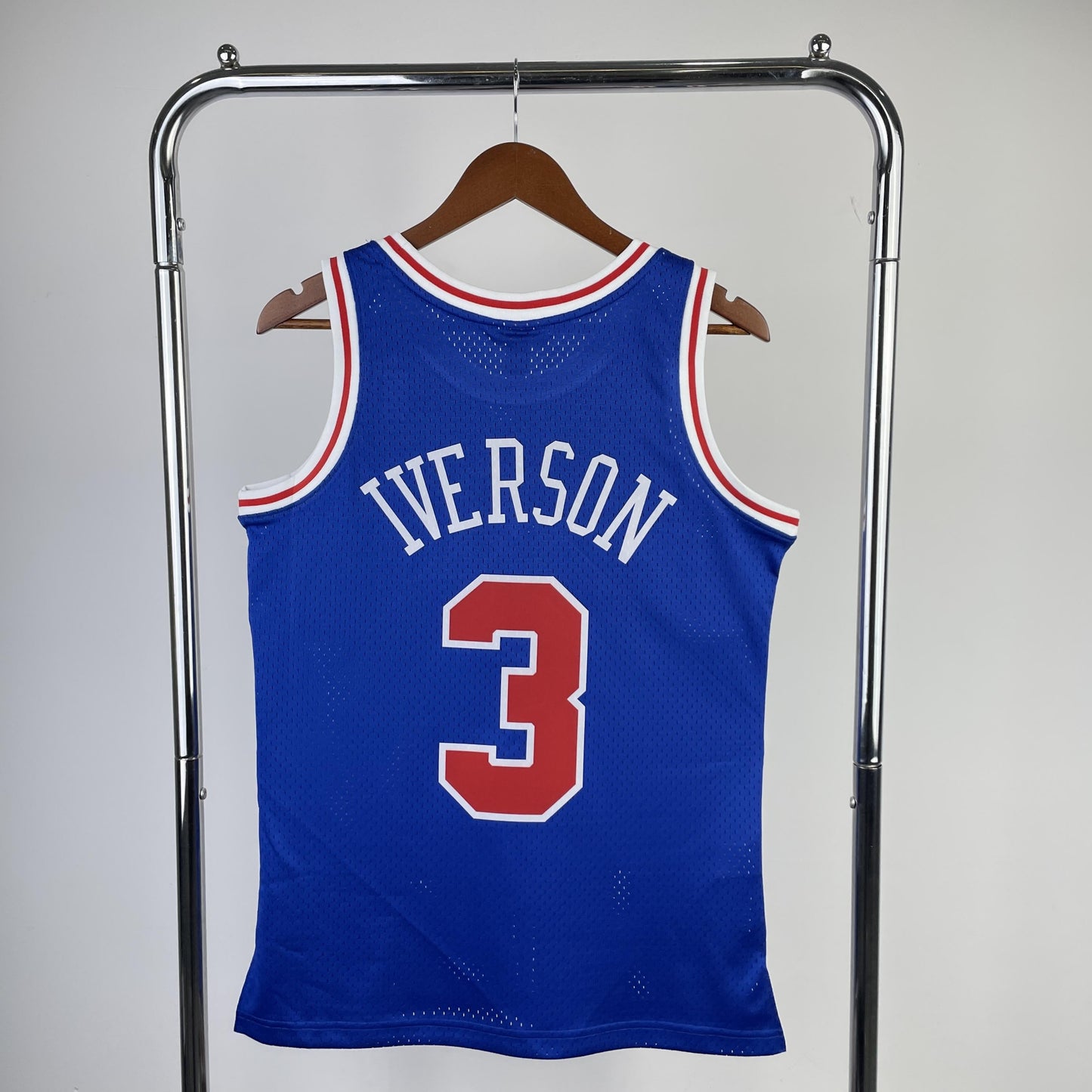 Swingman Philadelphia 76ers Mitchell & Ness Hardwood Classics 1996/97 Jersey
