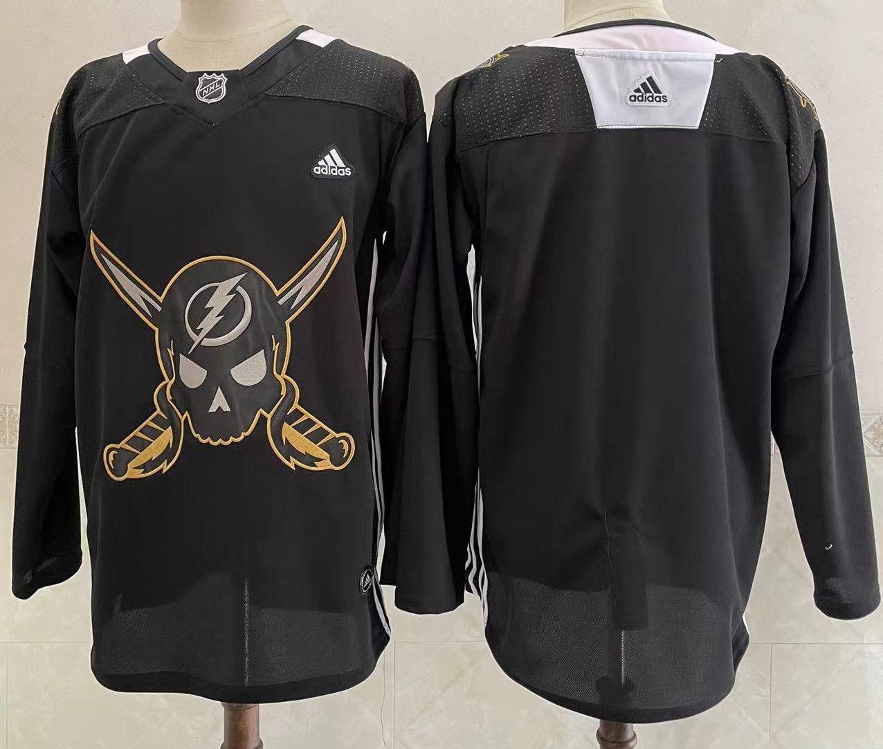 Tampa Bay Lightning Gaparrilla Reveal Jersey