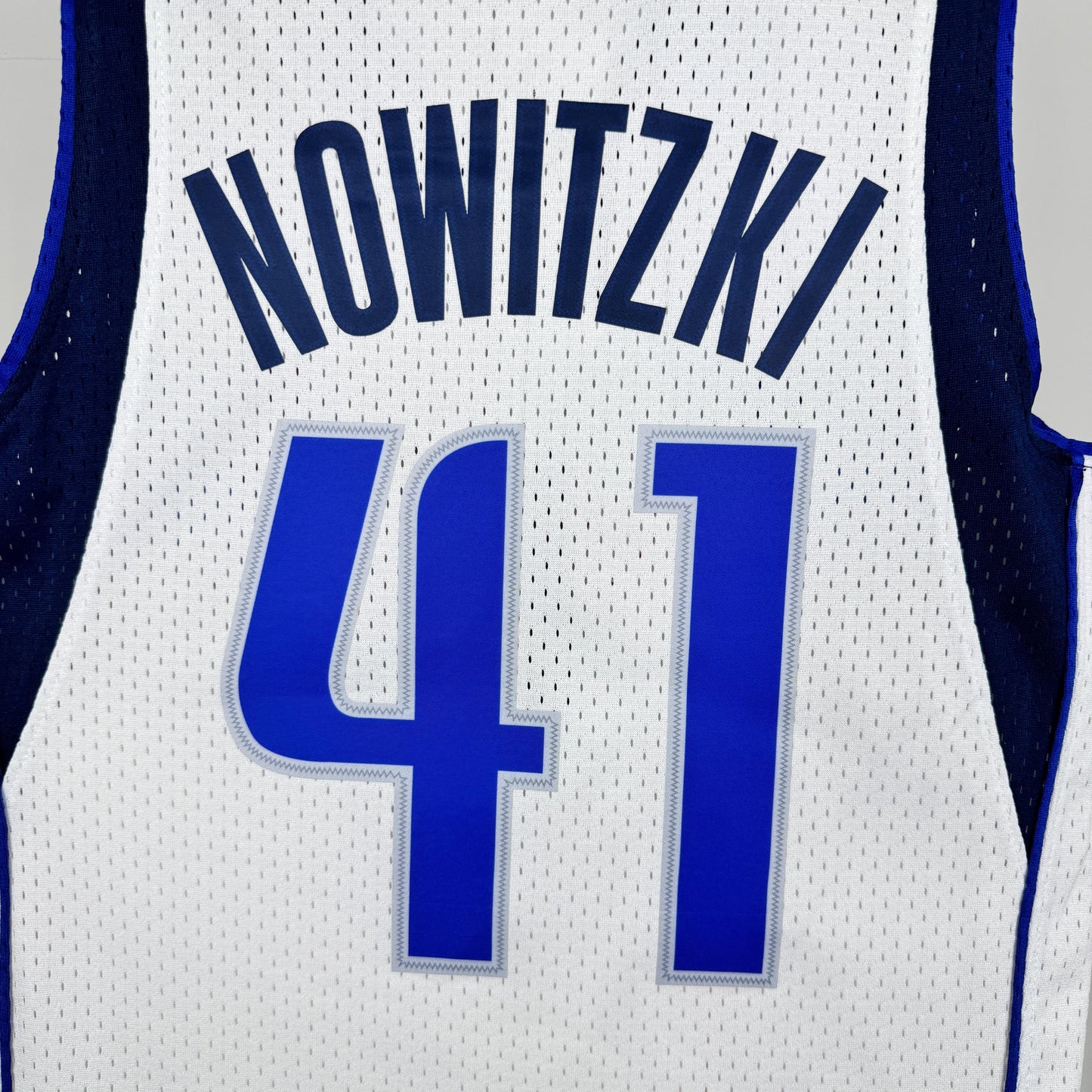 Swingman Dallas Mavericks Mitchell & Ness Hardwood Classics 2010/11 Jersey