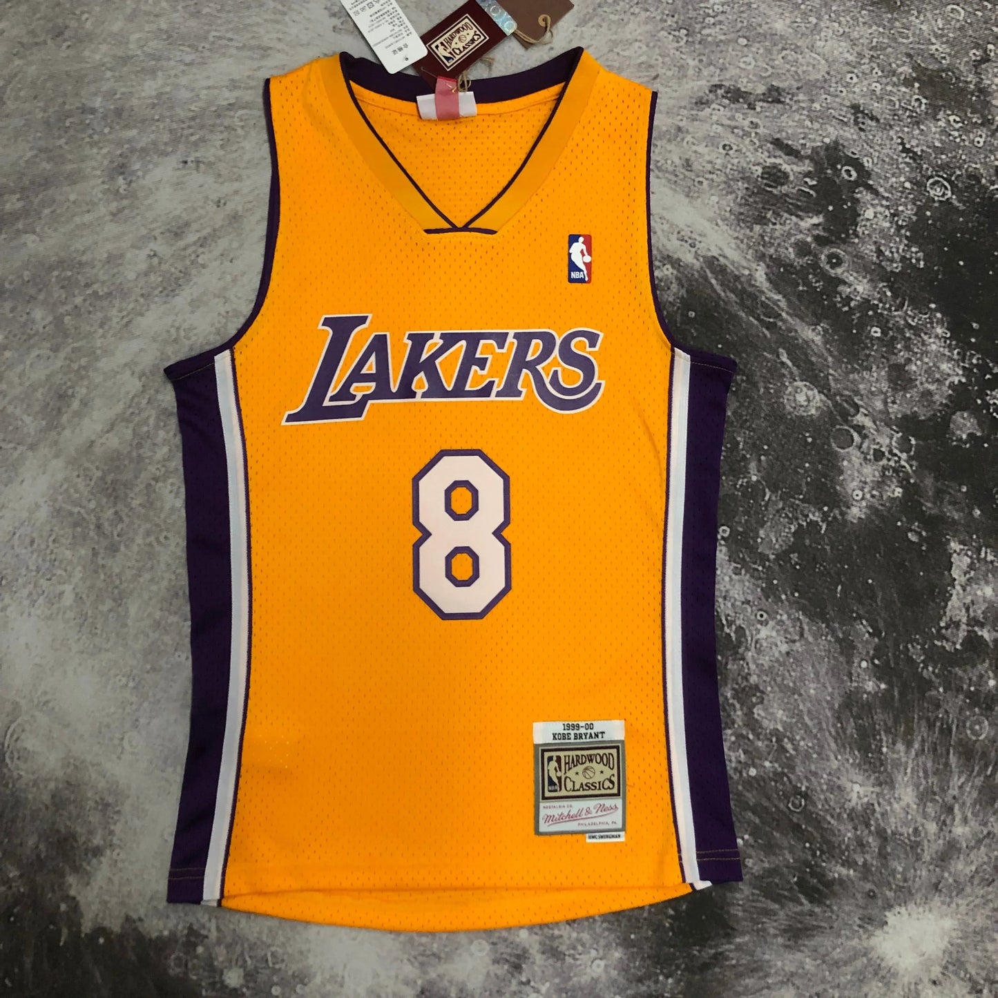 Swingman Los Angeles Lakers Mitchell & Ness Hardwood Classics 1999/00 Yellow Jersey
