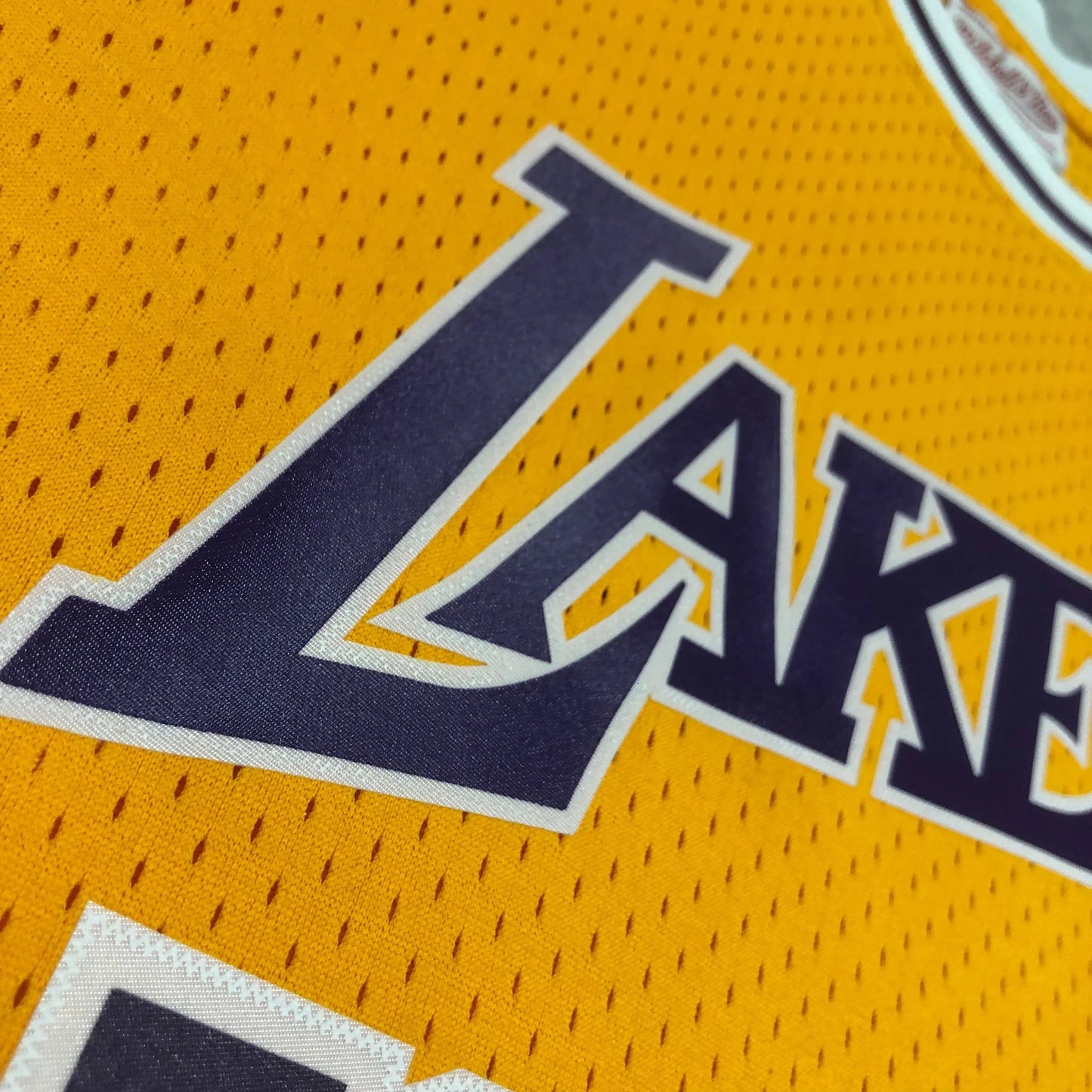 Swingman Los Angeles Lakers Mitchell & Ness Hardwood Classics 1984/85 Jersey