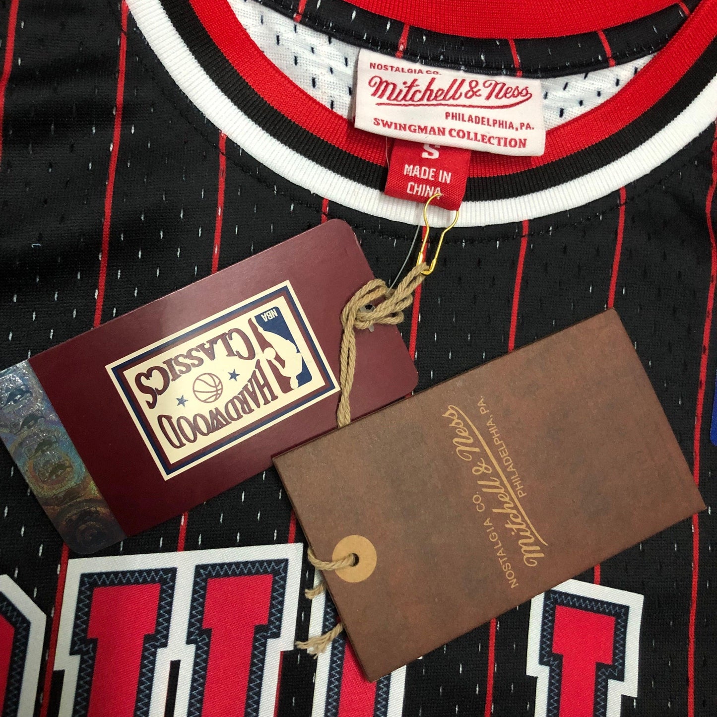 Swingman Chicago Bulls Mitchell & Ness Hardwood Classics 1995/96 Red/Black Jersey