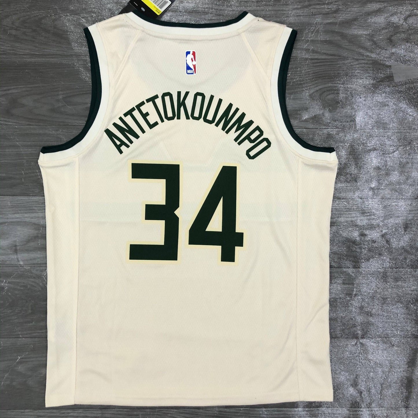 Milwaukee Bucks City Edition 17/18 Jersey