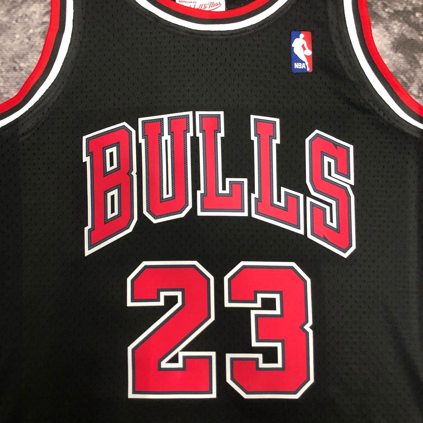 Swingman Chicago Bulls Mitchell & Ness Hardwood Classics 1997/98 Black Jersey