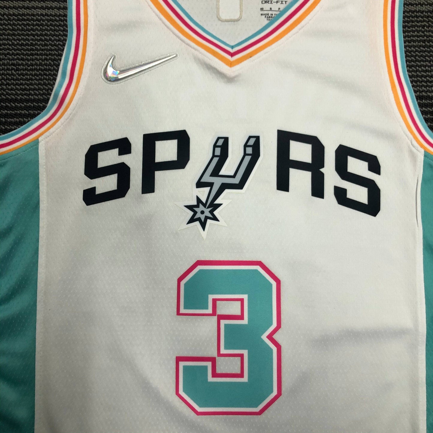 San Antonio Spurs City Edition Diamante 75th Jersey