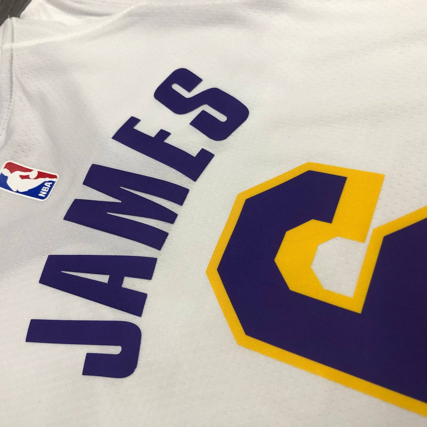 Los Angeles Lakers Association Edition 22/23 Jersey