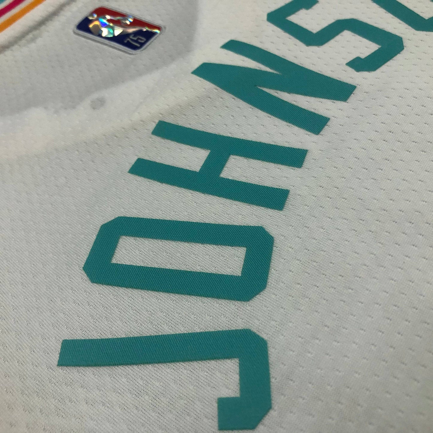 San Antonio Spurs City Edition Diamante 75th Jersey