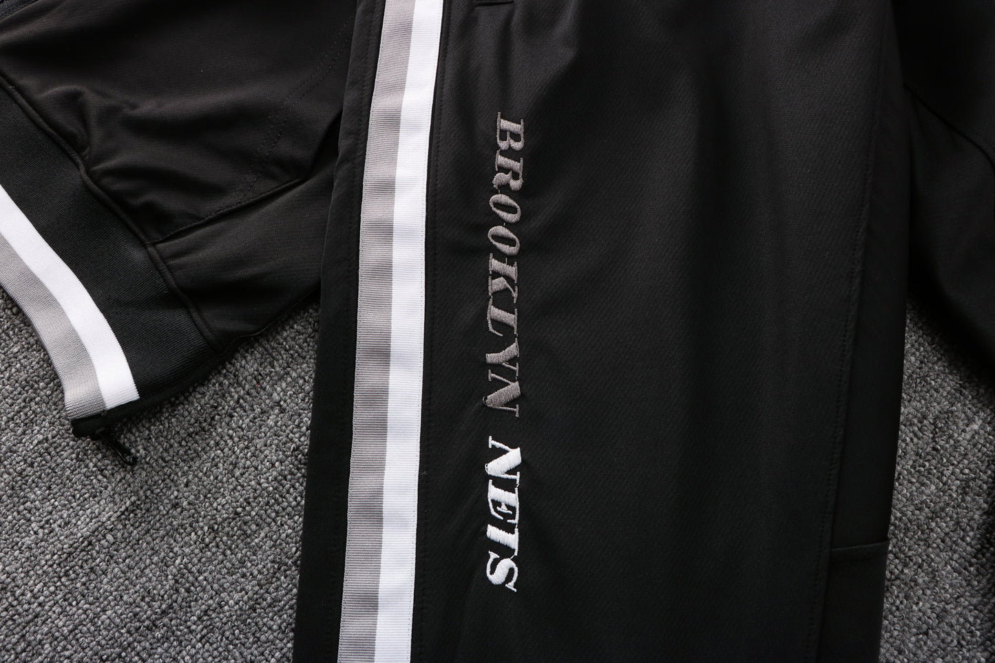Brooklyn Nets NBA Therma Flex Tracksuit 21/22