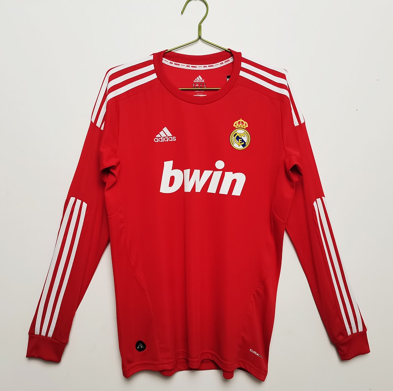 Real Madrid 2011∕12 Retro Long Sleeve Red Shirt