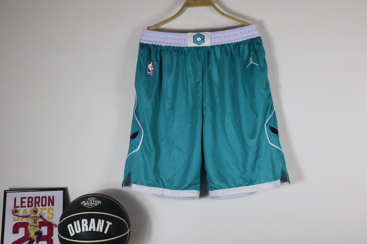 Charlotte Hornets Icon Edition Shorts 22/23