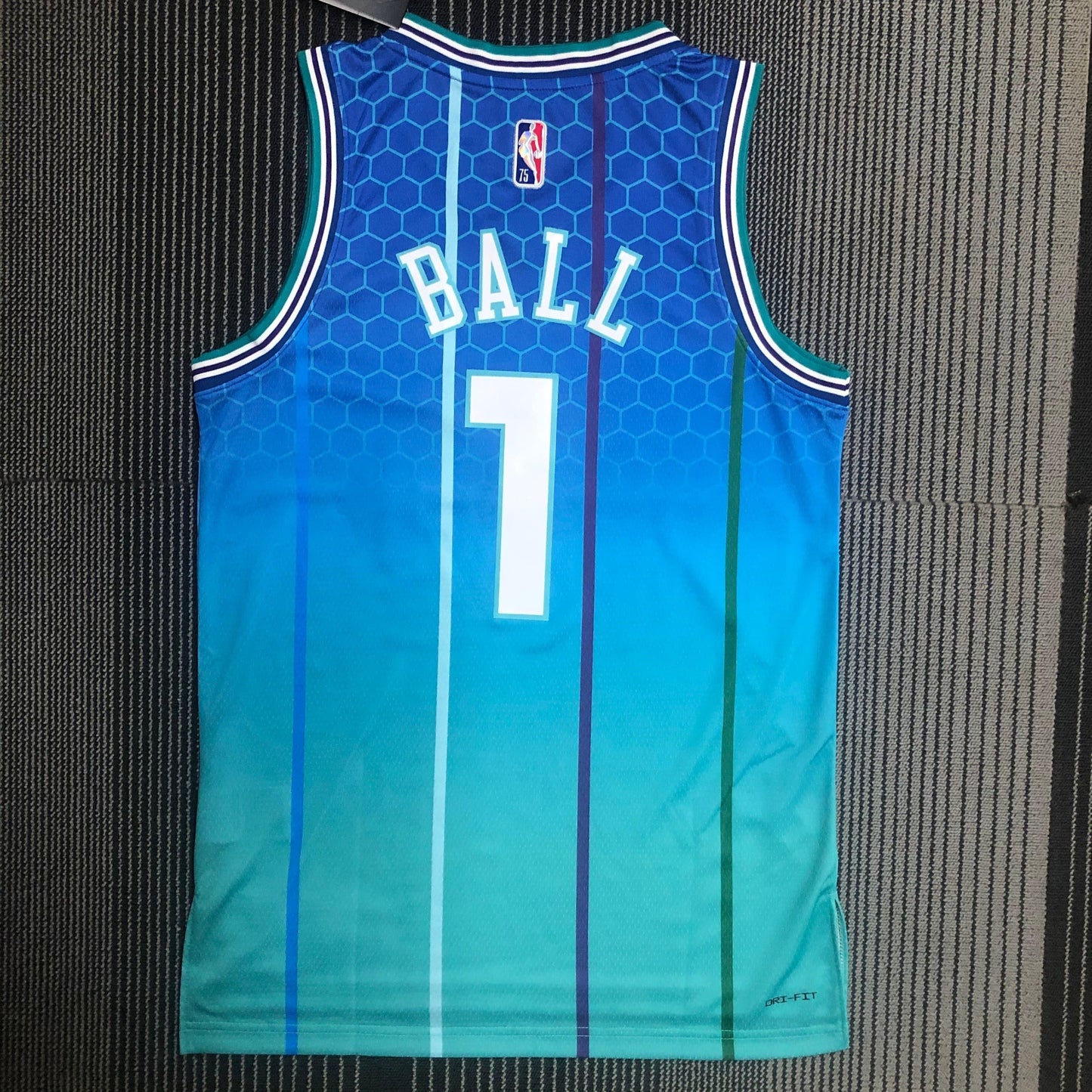 Charlotte Hornets City Edition Diamante 75th Jersey