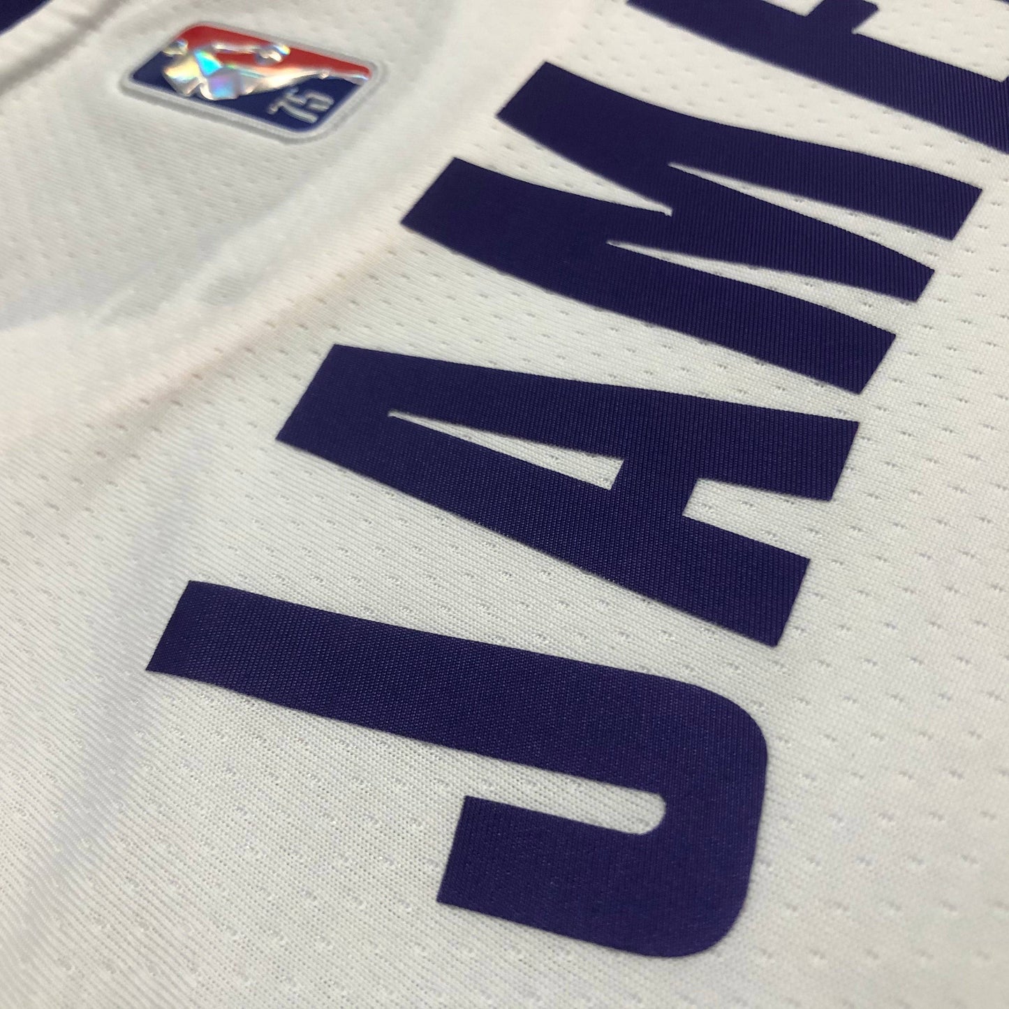 Los Angeles Lakers Association Edition Diamante 75th Jersey
