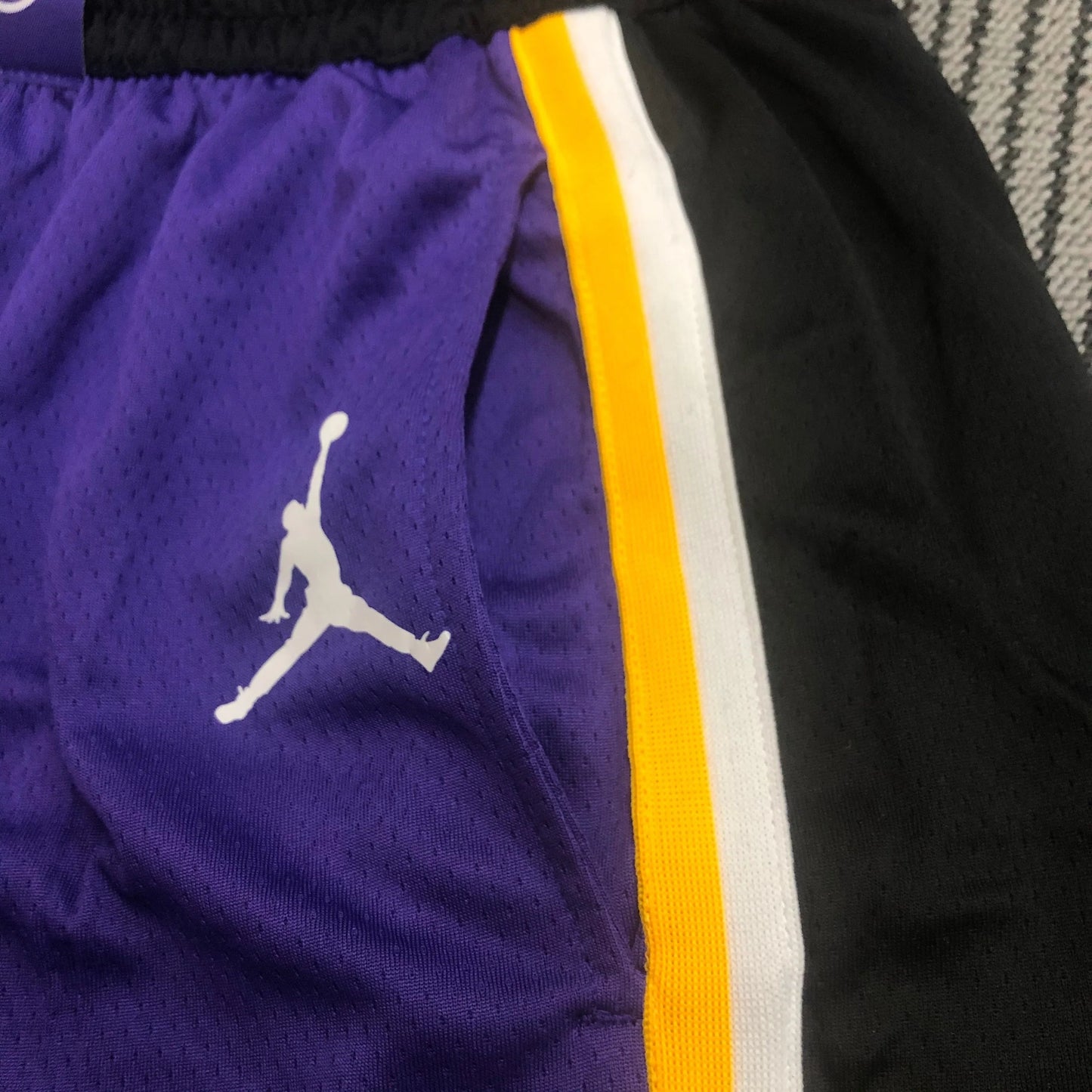 Los Angeles Lakers Statement Edition Shorts
