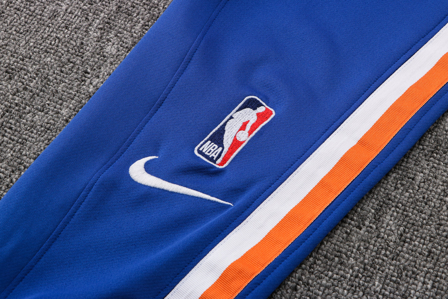 New York Knicks NBA Therma Flex Tracksuit 21/22