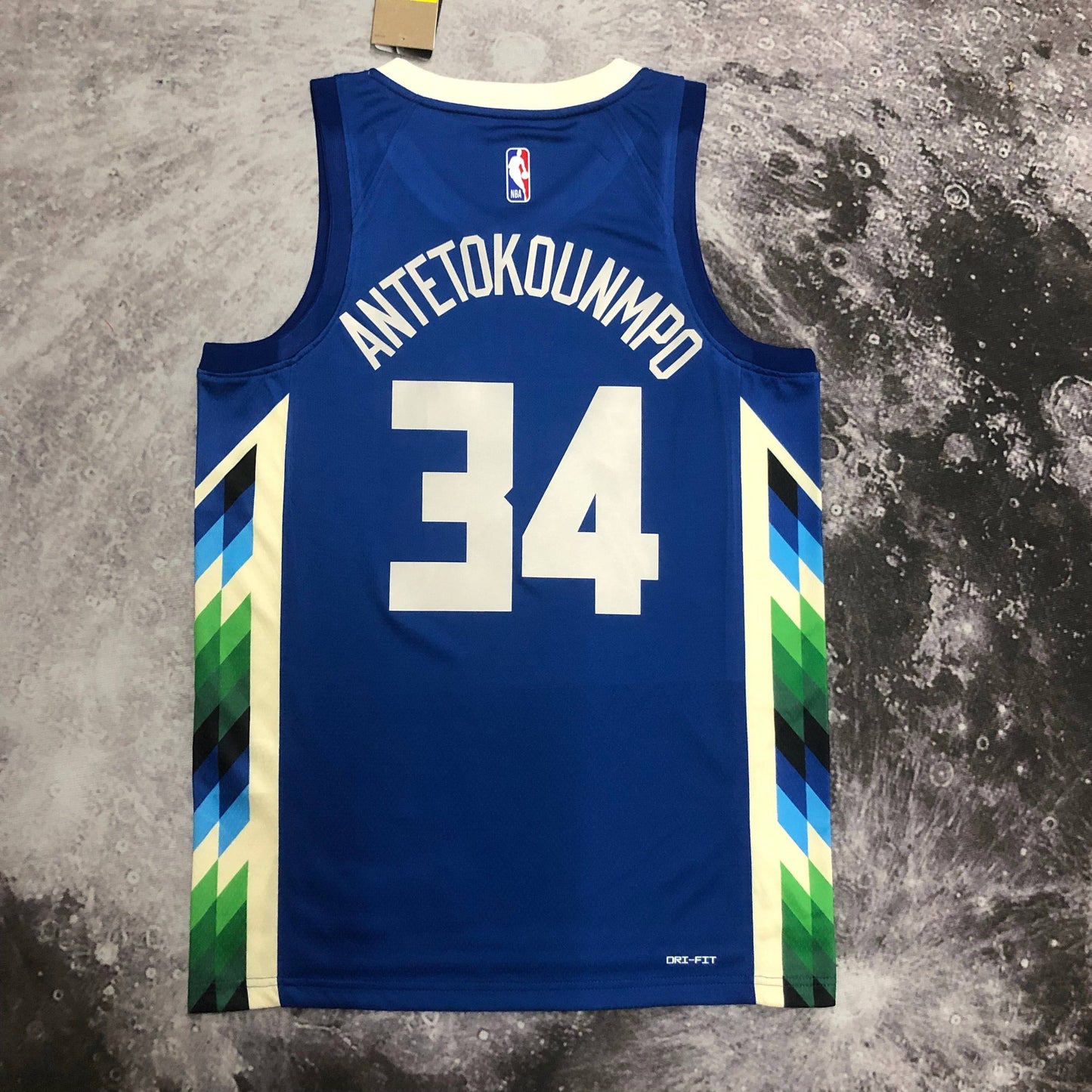Milwaukee Bucks City Edition 22/23 Jersey