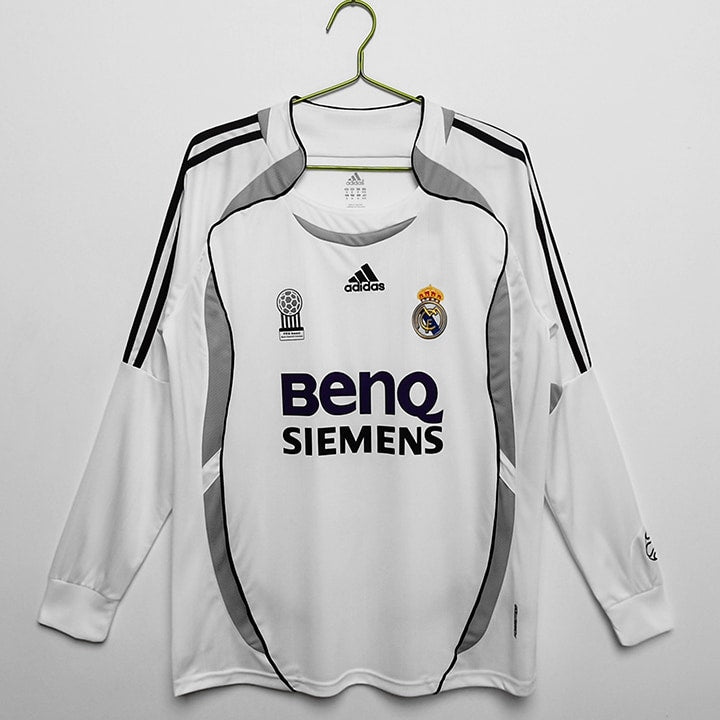 Real Madrid 2006∕07 Retro Long Sleeve Shirt