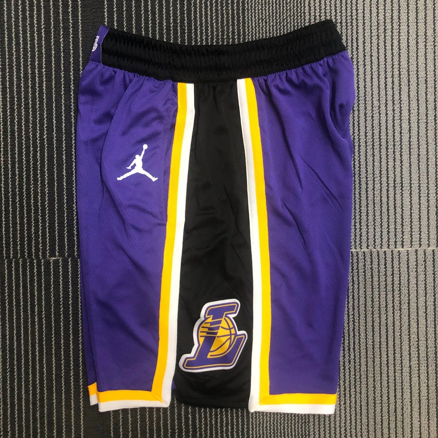 Los Angeles Lakers Statement Edition Shorts