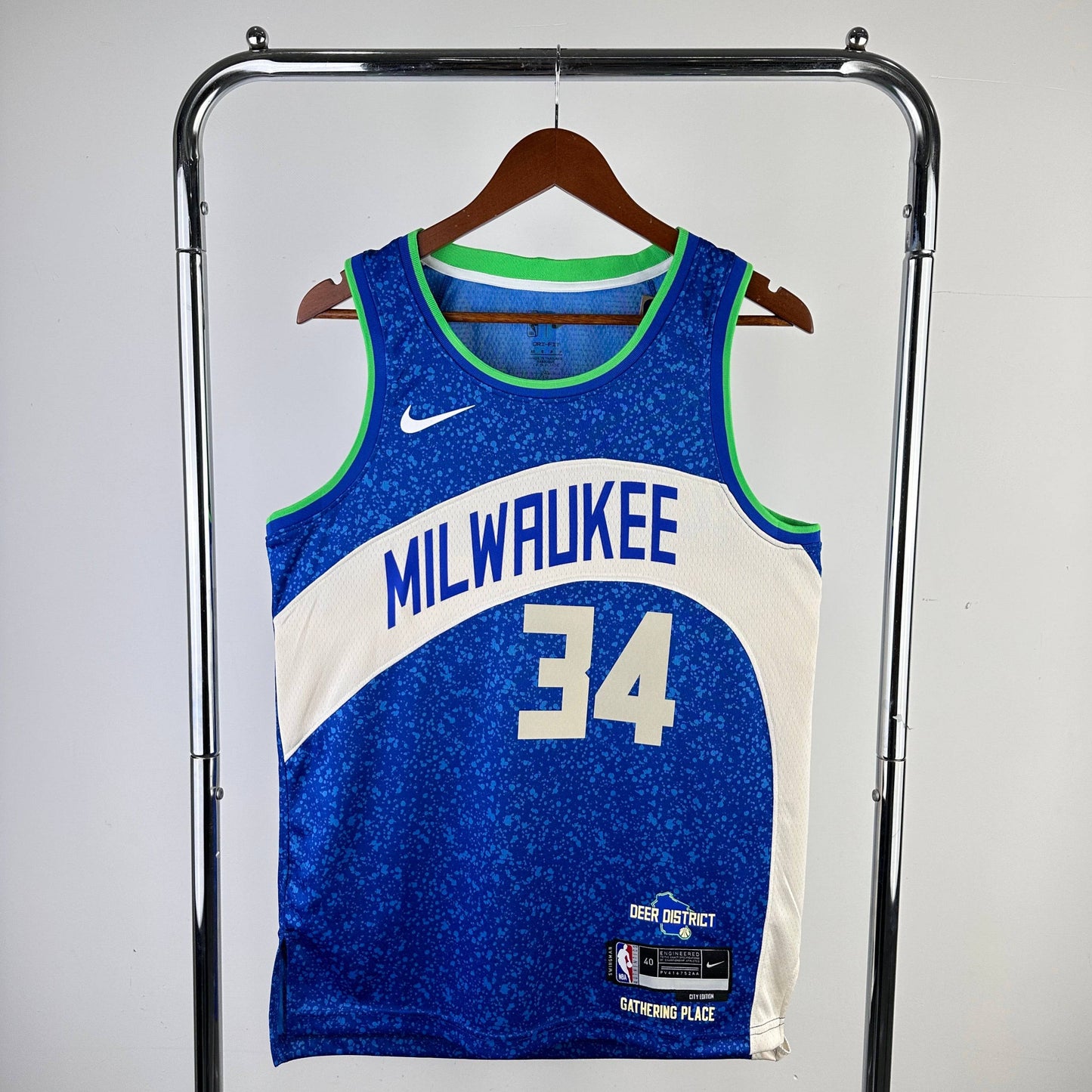Milwaukee Bucks City Edition 23/24 Jersey
