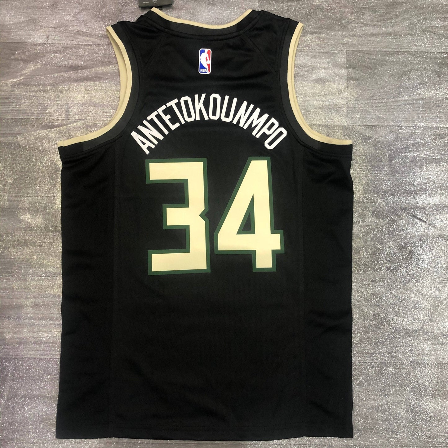 Milwaukee Bucks Statement Edition 20/21 Jersey