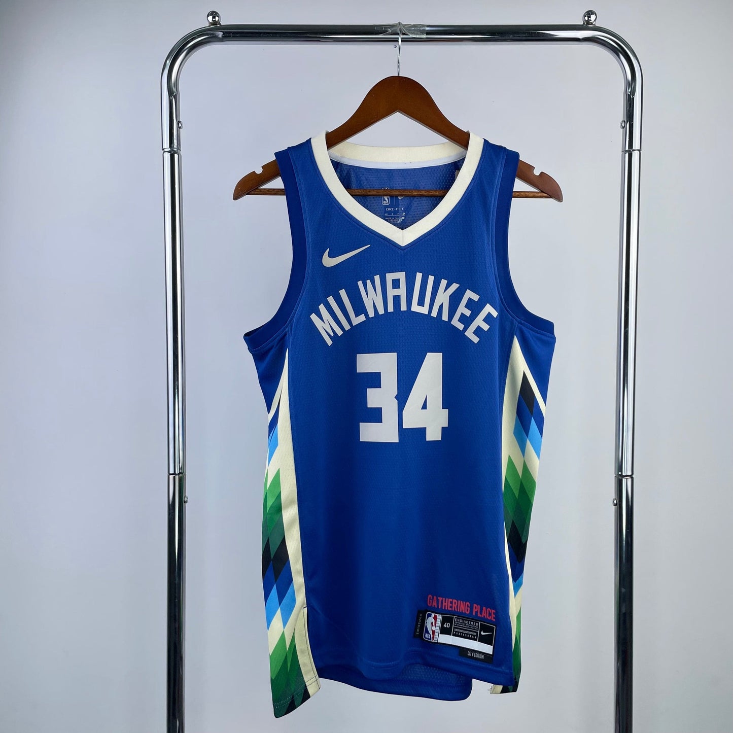 Milwaukee Bucks City Edition 22/23 Jersey