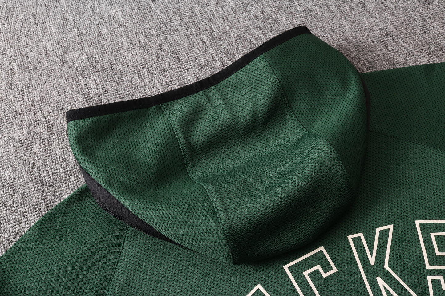 Milwaukee Bucks NBA Therma Flex Training Tracksuit