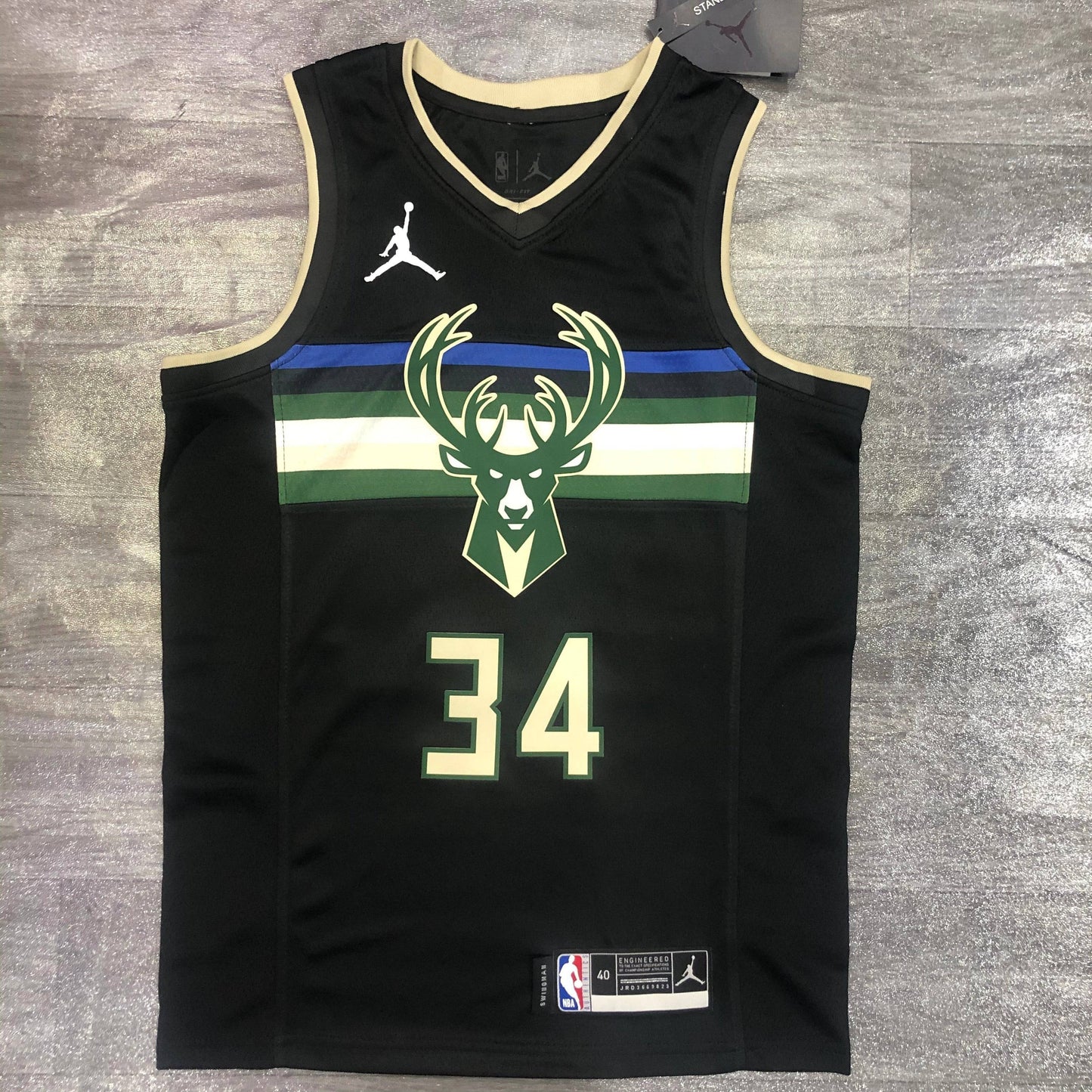 Milwaukee Bucks Statement Edition 20/21 Jersey