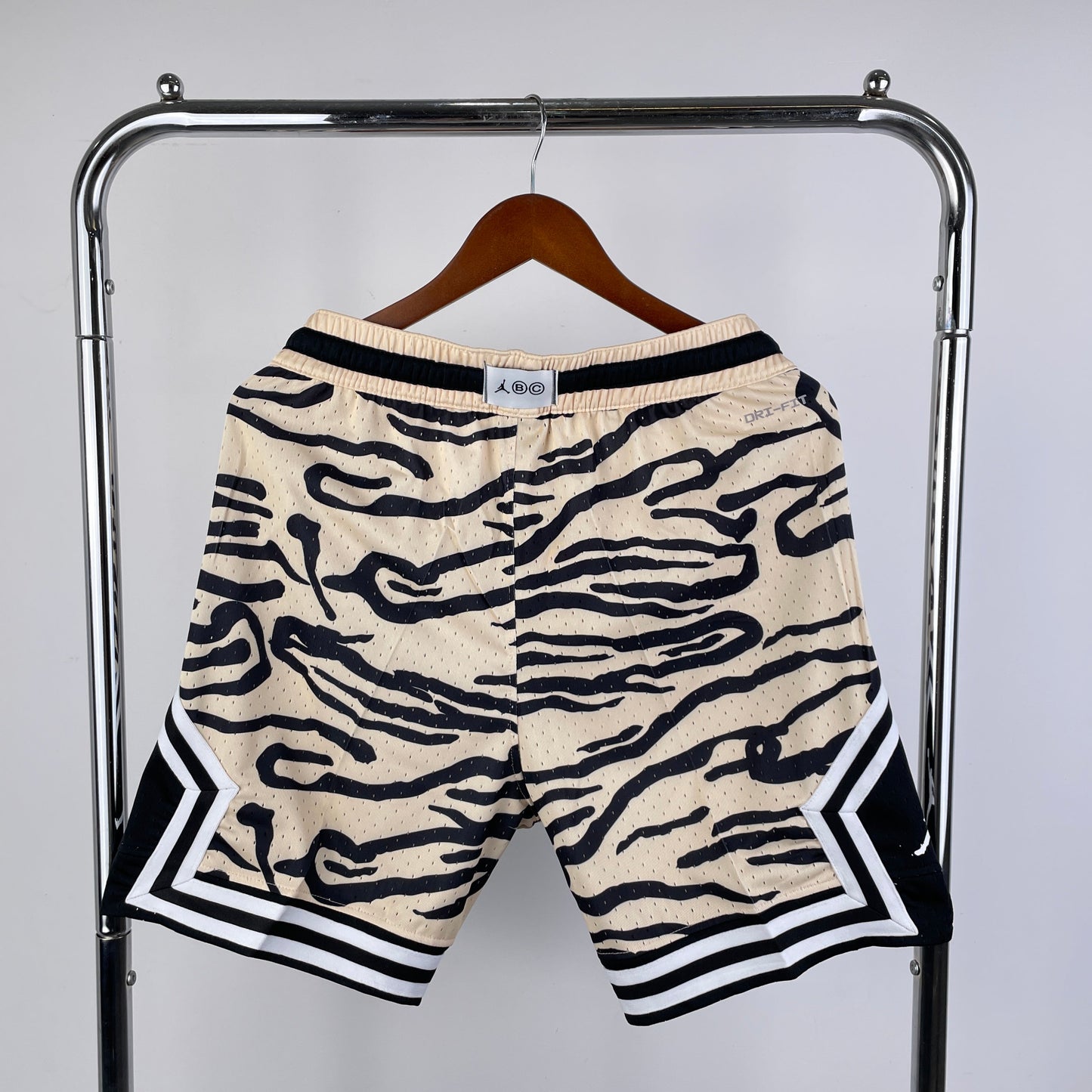 Jordan Dri-FIT Diamond Yellow/Black Shorts