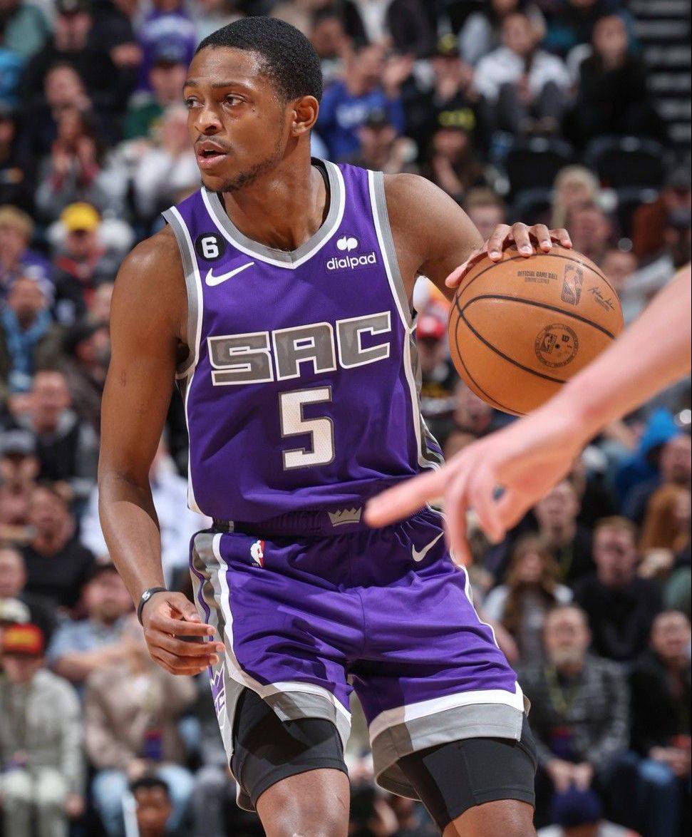 Sacramento Kings Nike Purple Icon Edition De'Aaron Fox Jersey