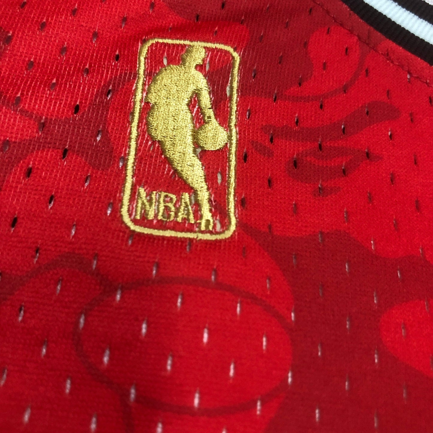 Swingman BAPE x Miami Heat Mitchell & Ness Hardwood Classics 1993 Jersey