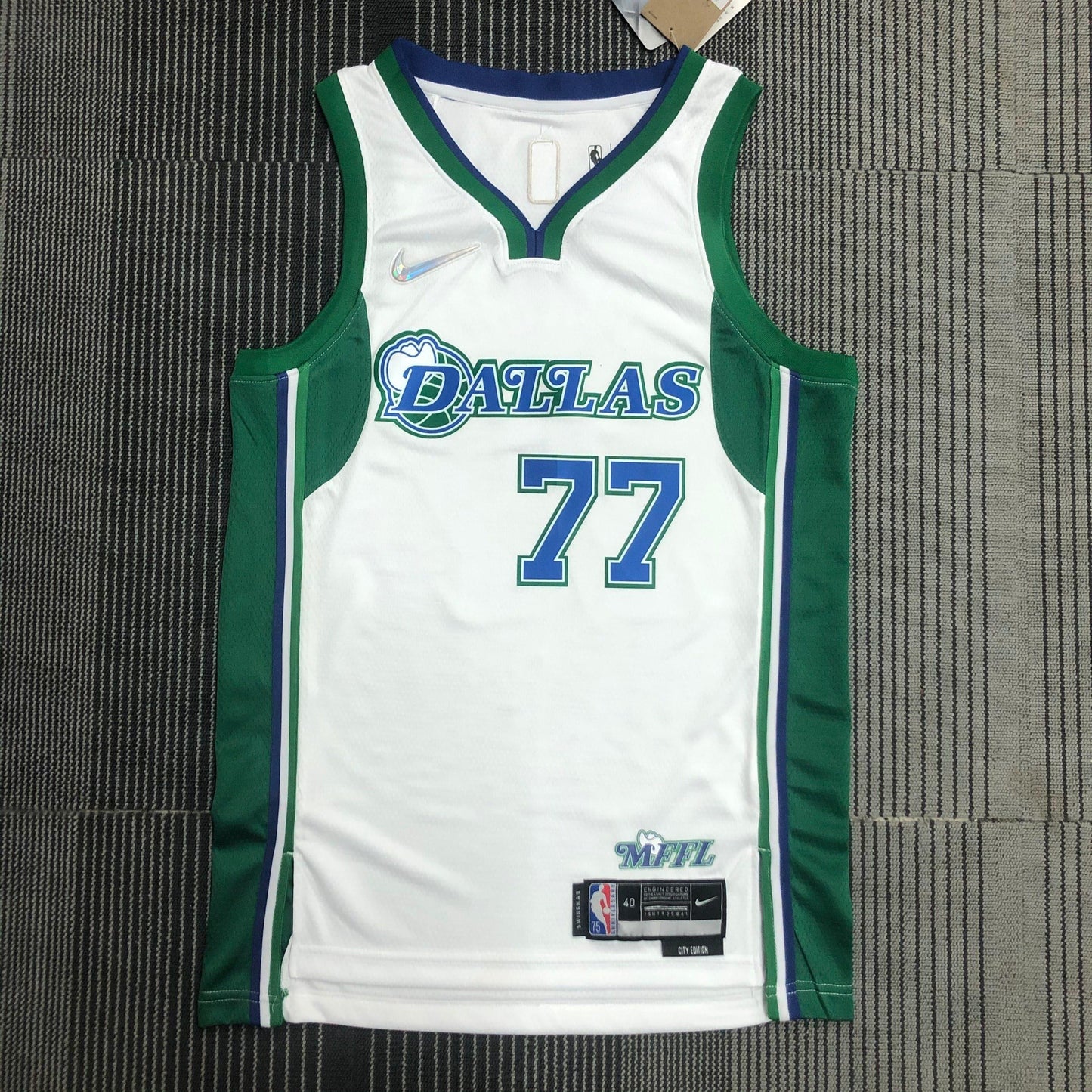 Dallas Mavericks City Edition Diamante 75th Jersey