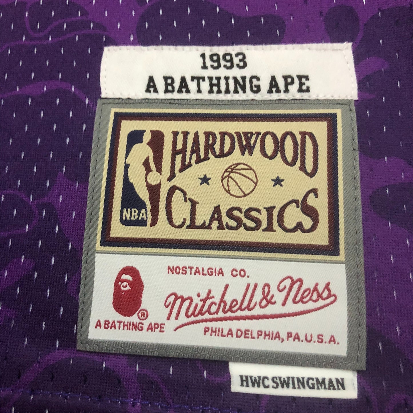 Swingman BAPE x Los Angeles Lakers Mitchell & Ness Hardwood Classics 1993 Jersey