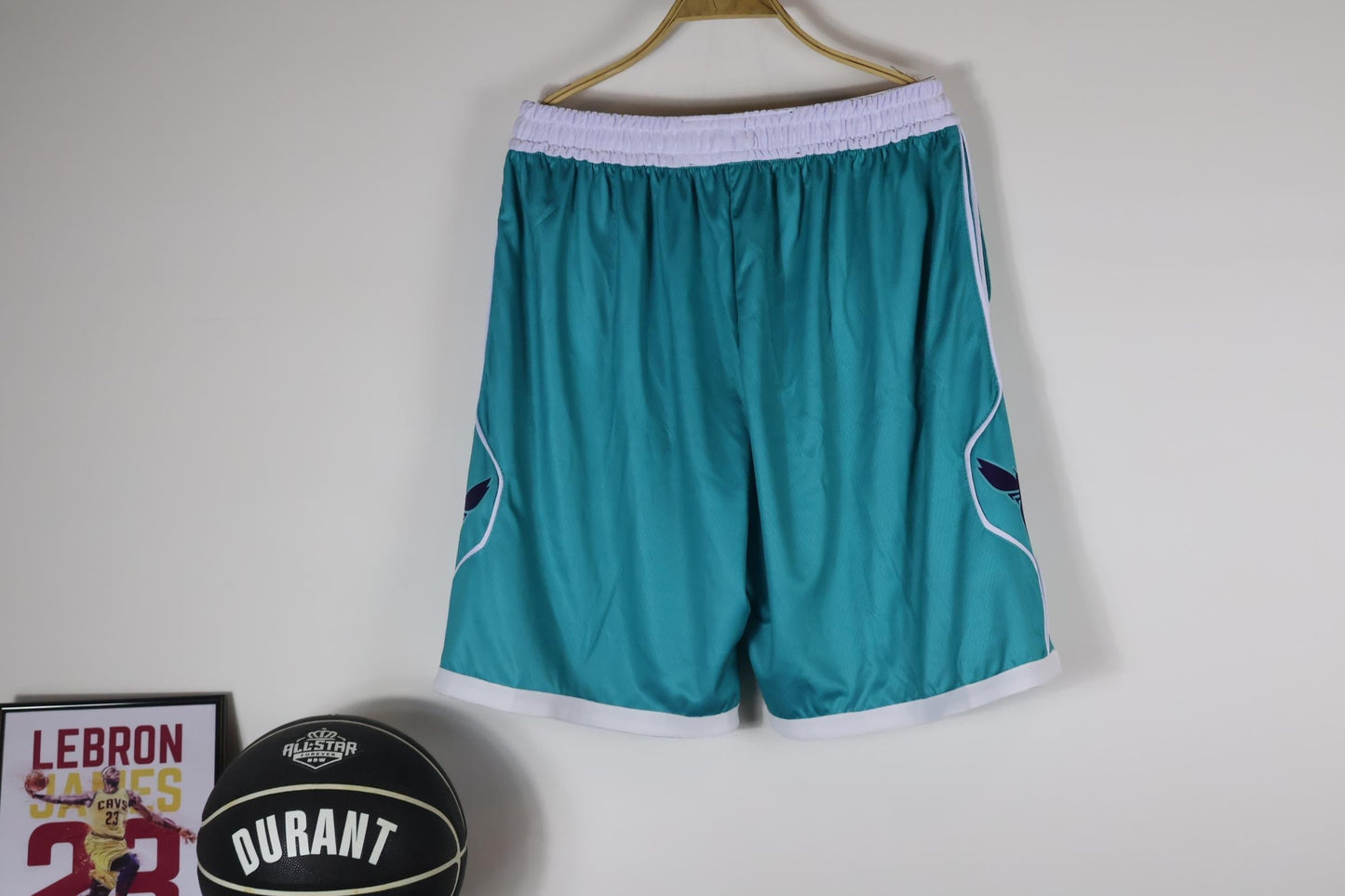 Charlotte Hornets Icon Edition Shorts 22/23
