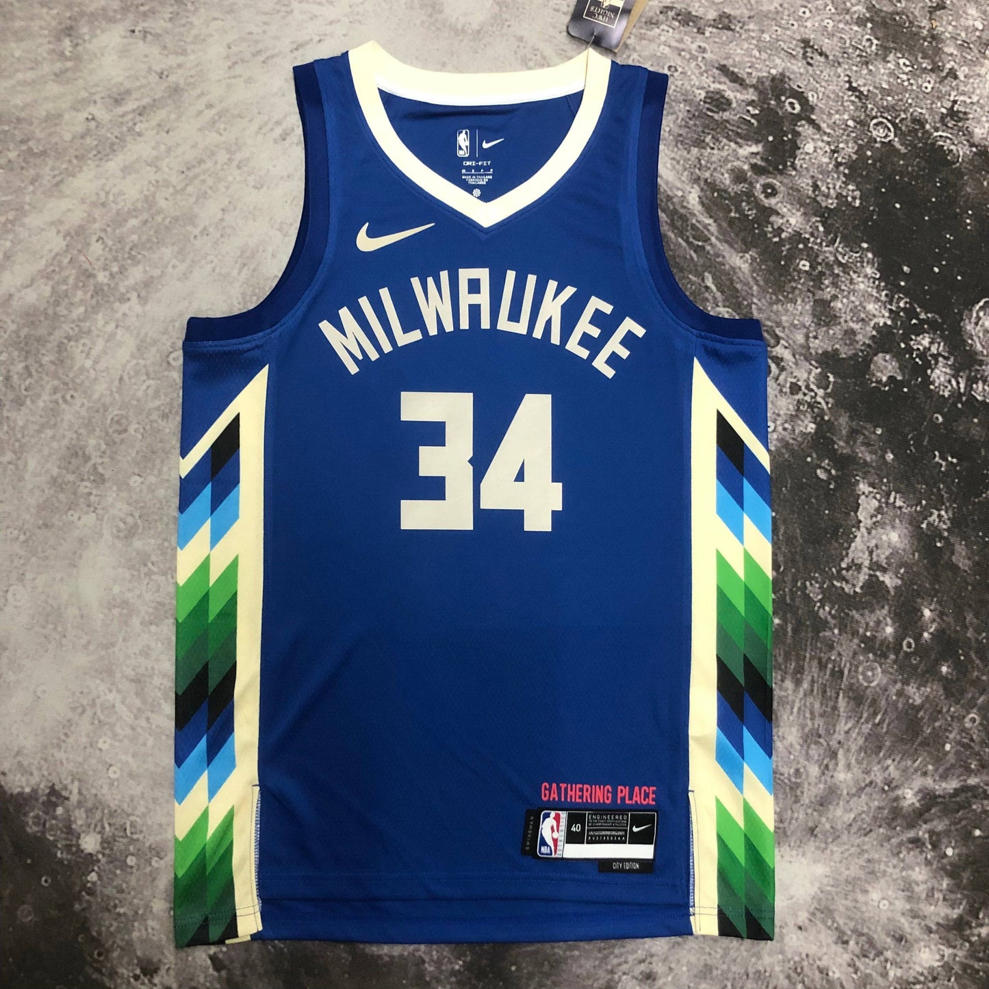 Milwaukee Bucks City Edition 22/23 Jersey