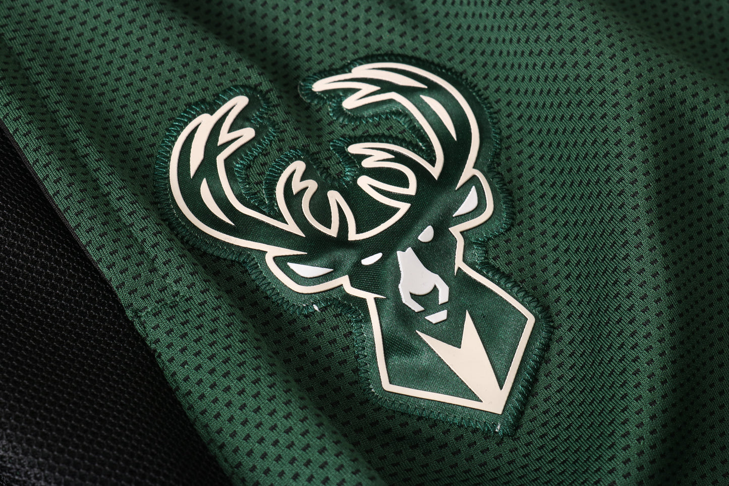 Milwaukee Bucks NBA Therma Flex Training Tracksuit