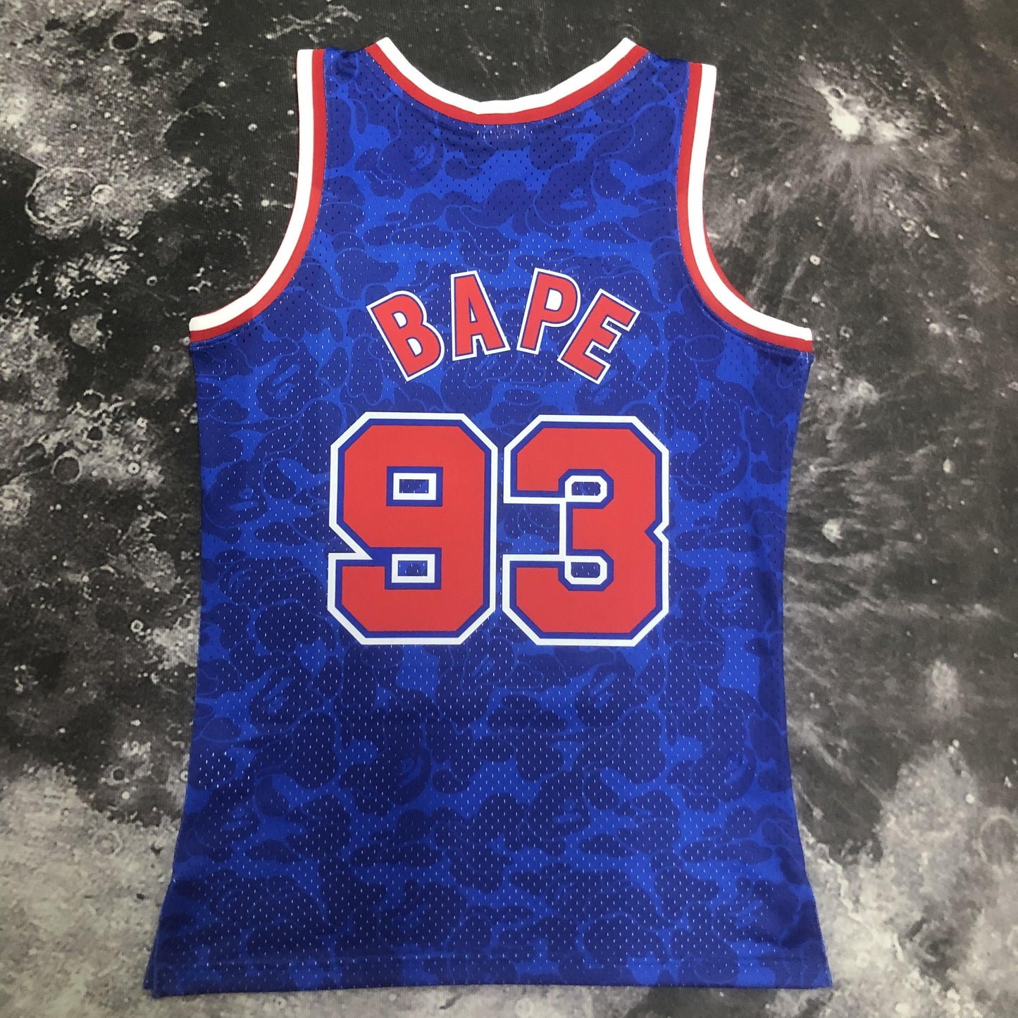 Swingman BAPE x Brooklyn Nets Mitchell & Ness Hardwood Classics 1983 Jersey