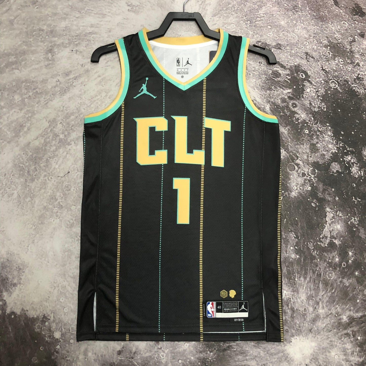 Charlotte Hornets City Edition 22/23 Jersey
