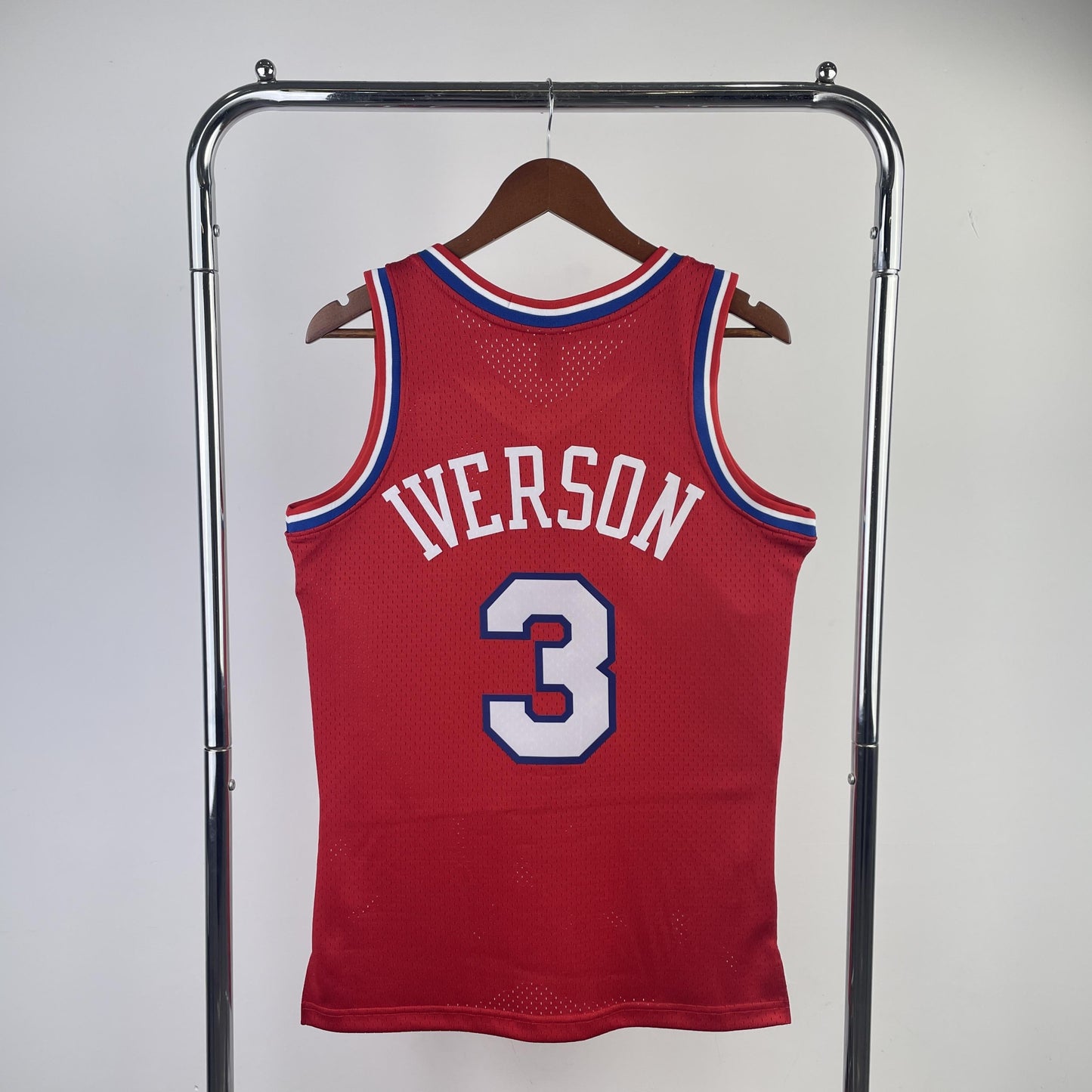Swingman Philadelphia 76ers Mitchell & Ness Hardwood Classics 1996/97 Jersey
