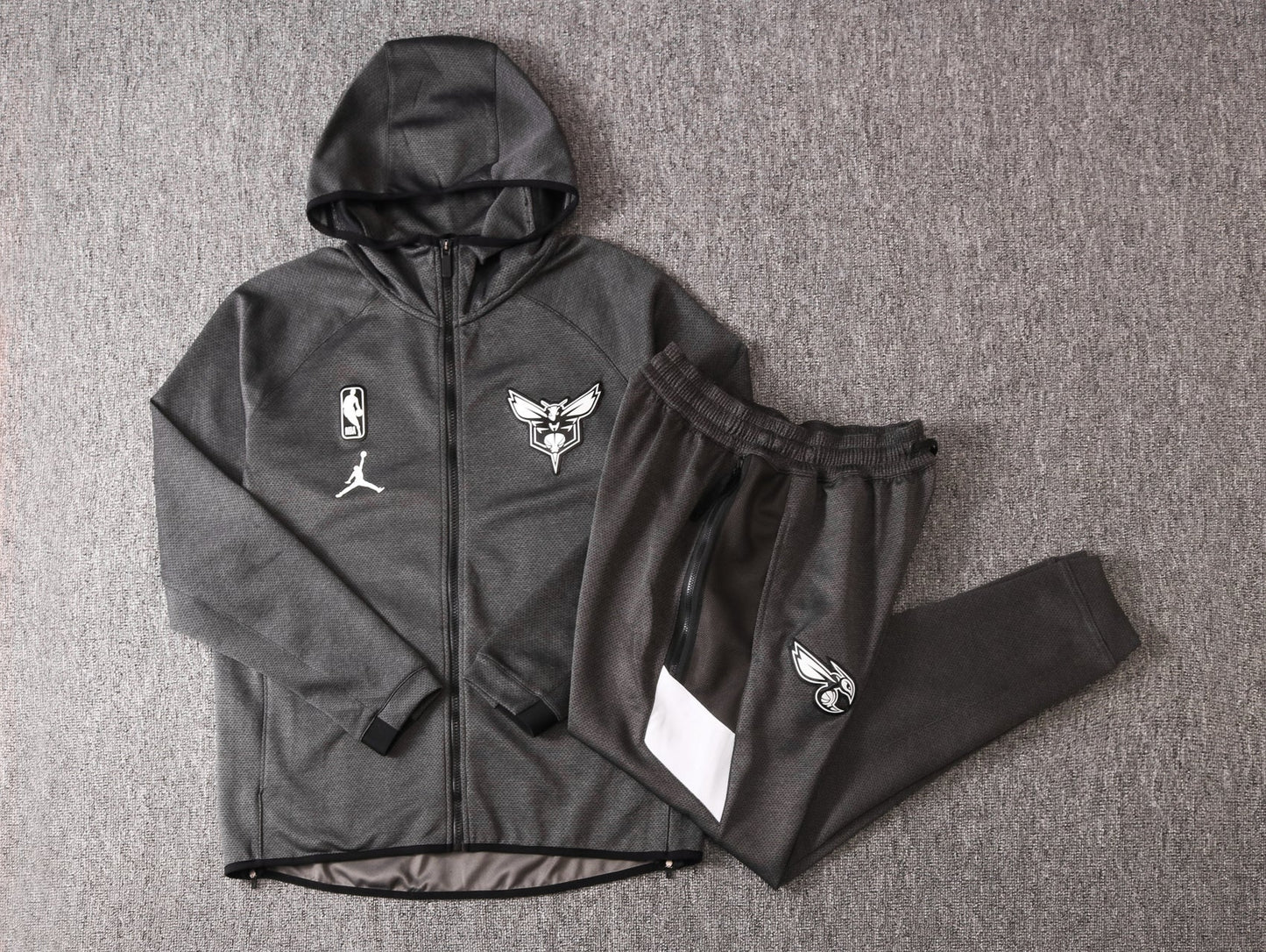 Charlotte Hornets NBA Therma Flex Black Training Tracksuit