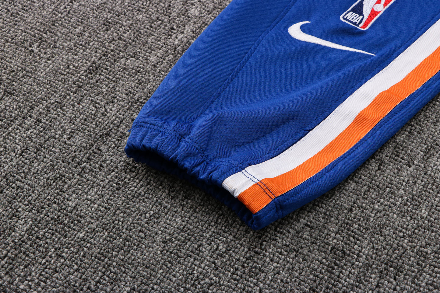New York Knicks NBA Therma Flex Tracksuit 21/22
