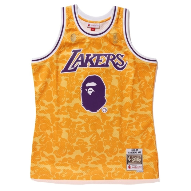 Swingman BAPE x Los Angeles Lakers Mitchell & Ness Hardwood Classics 1996/97 Jersey